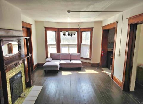 Tiny photo for 115 S 9th Street, Lafayette, IN 47905 (MLS # 202611928)