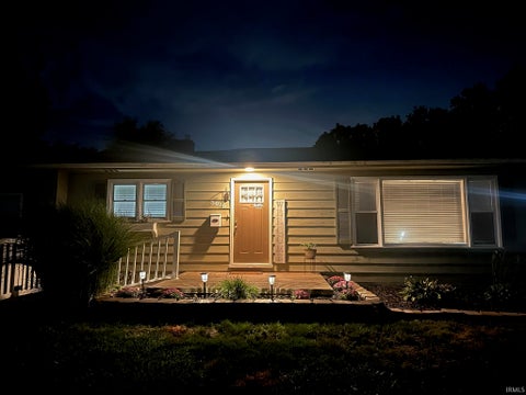 Tiny photo for 3010 GARDEN Place, Kokomo, IN 46902 (MLS # 202636432)