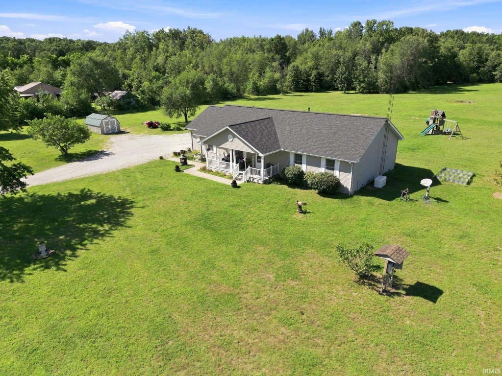 Photo of 9170 E Division Road, Knox, IN 46534 (MLS # 202633853)
