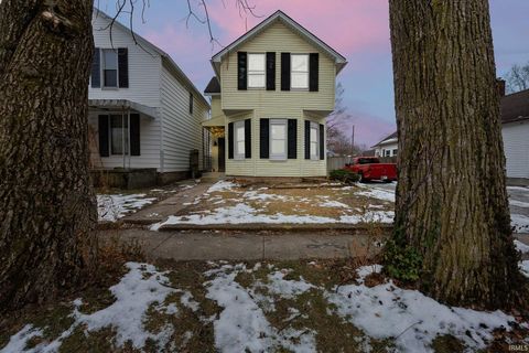 Photo of 1207 Elm Street, Fort Wayne, IN 46808 (MLS # 202548832)