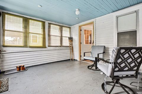 Tiny photo for 1249 N Meade Street, South Bend, IN 46628 (MLS # 202614980)