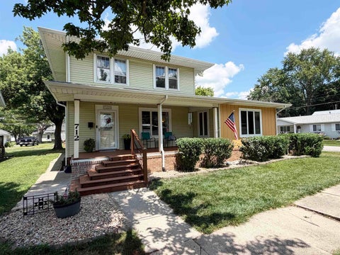 Photo of 712 E Keyser Street, Garrett, IN 46738 (MLS # 202627150)