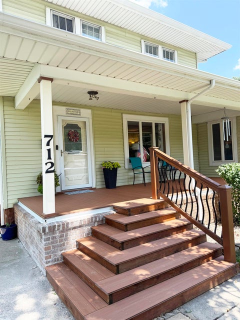 Tiny photo for 712 E Keyser Street, Garrett, IN 46738 (MLS # 202627150)