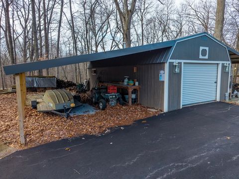 Tiny photo for 175 Lane 101 Lake Minifenokee, Fremont, IN 46737 (MLS # 202608520)