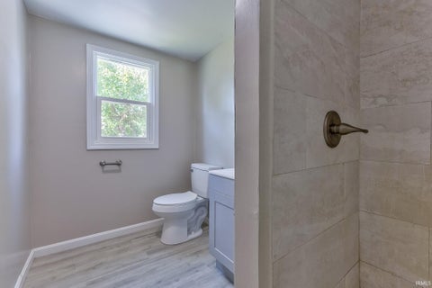 Tiny photo for 1015 S Alvord Boulevard, Evansville, IN 47714 (MLS # 202643772)