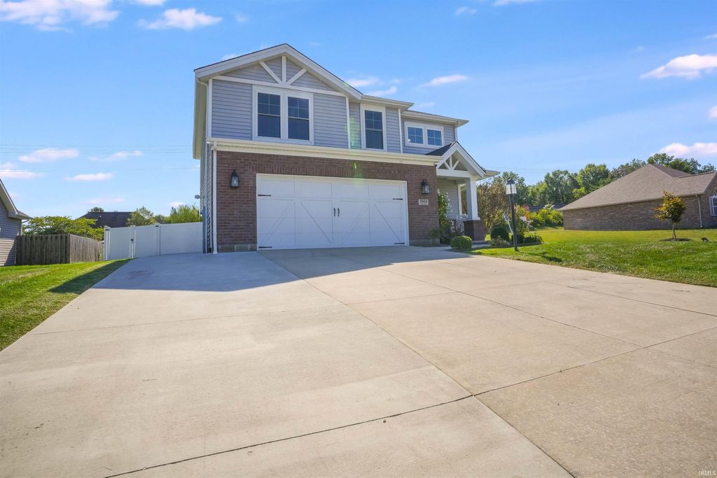 Photo of 2415 Belize Drive, Evansville, IN 47725 (MLS # 202539116)