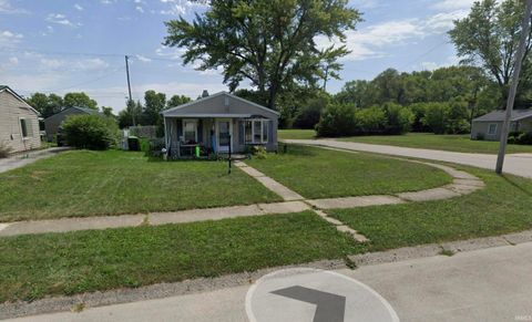 Photo of 29 W Sunnydale Drive, Huntington, IN 46750 (MLS # 202543294) Photo of 29 W Sunnydale Drive, Huntington, IN 46750 (MLS # 202543294)