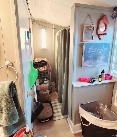 Tiny photo for 409 Franklin Street, Delphi, IN 46923 (MLS # 202609260)