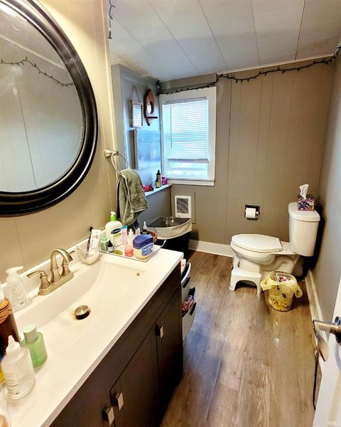 Tiny photo for 409 Franklin Street, Delphi, IN 46923 (MLS # 202609260)