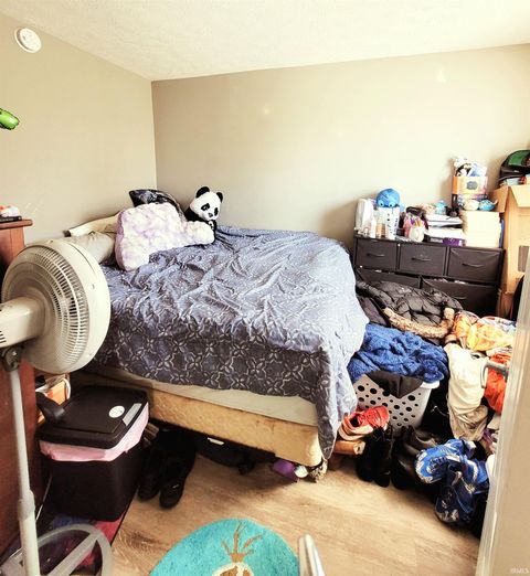 Tiny photo for 409 Franklin Street, Delphi, IN 46923 (MLS # 202609260)