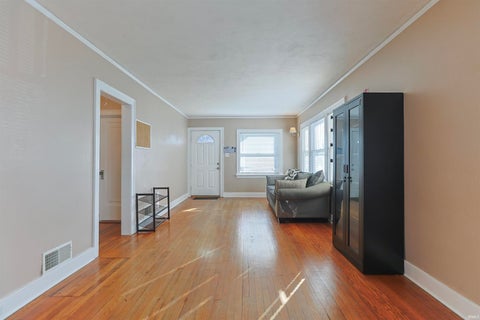 Tiny photo for 119 River Avenue, Mishawaka, IN 46544 (MLS # 202642712)