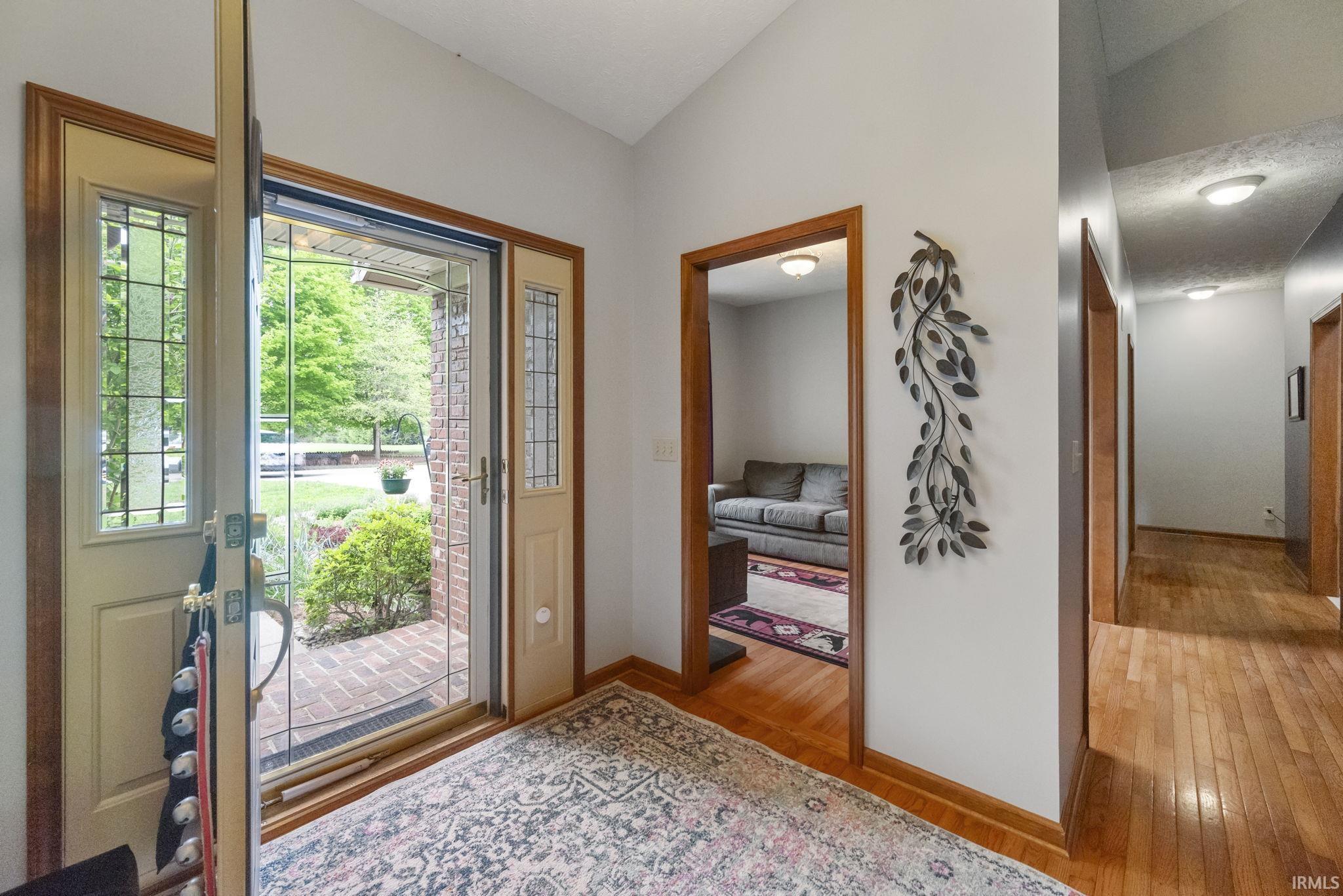 Lafayette, Indiana 47909, United States, 3 Bedrooms Bedrooms, ,3 BathroomsBathrooms,Residential,Pending,128066