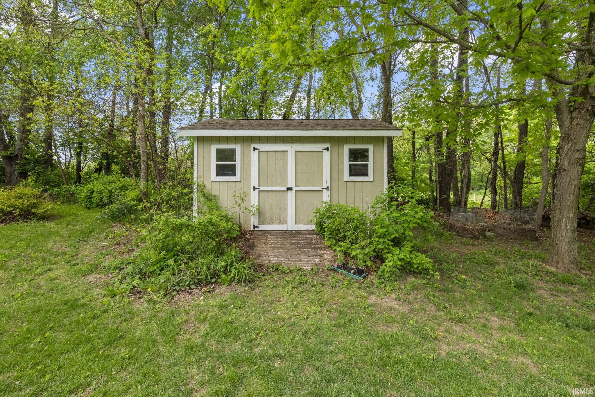 Lafayette, Indiana 47909, United States, 3 Bedrooms Bedrooms, ,3 BathroomsBathrooms,Residential,Pending,128066