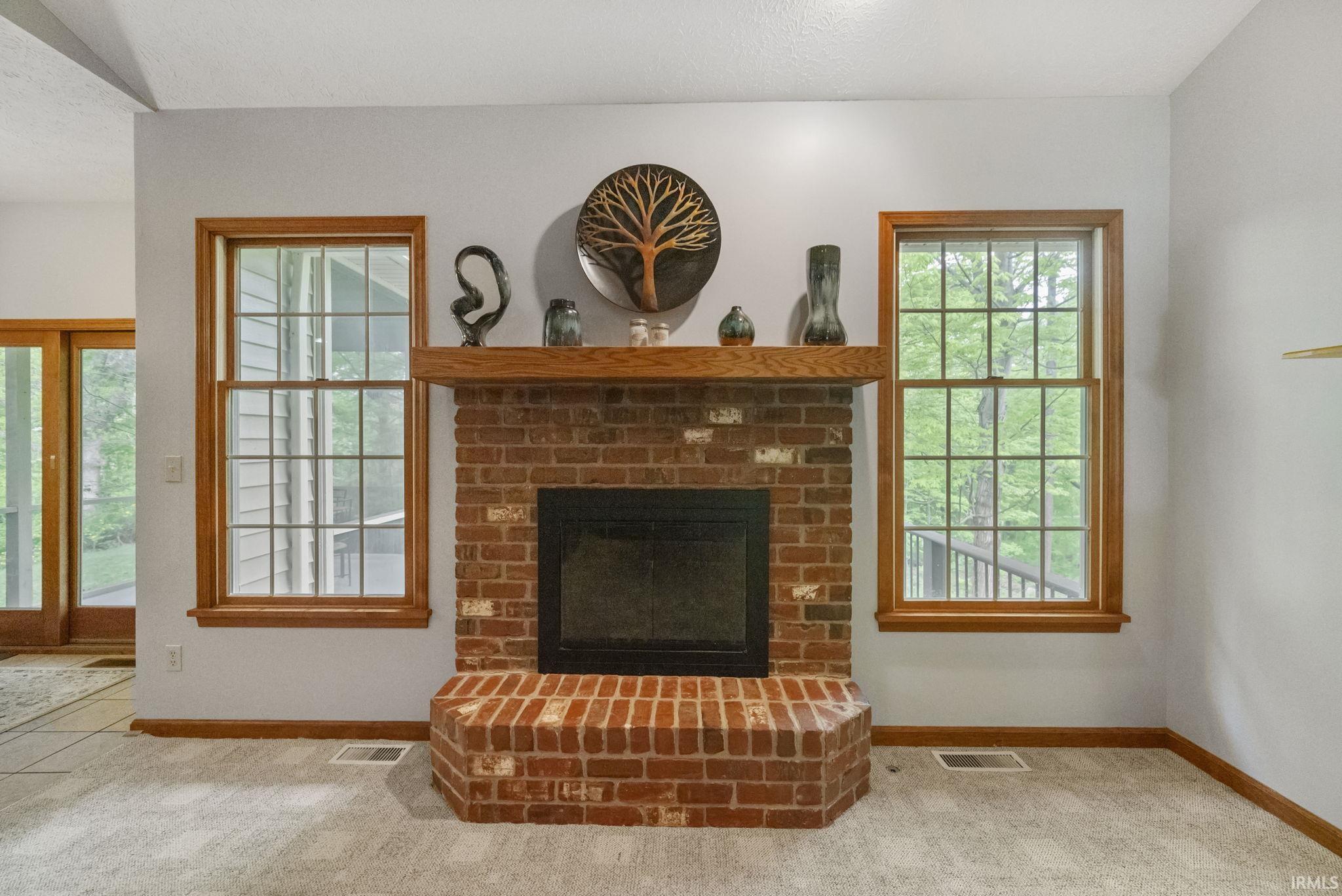 Lafayette, Indiana 47909, United States, 3 Bedrooms Bedrooms, ,3 BathroomsBathrooms,Residential,Pending,128066