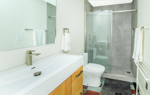 Tiny photo for 325 E Clover Lane, Bloomington, IN 47408 (MLS # 202623174)