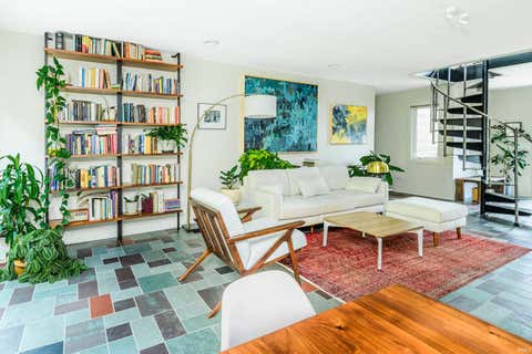 Tiny photo for 325 E Clover Lane, Bloomington, IN 47408 (MLS # 202623174)