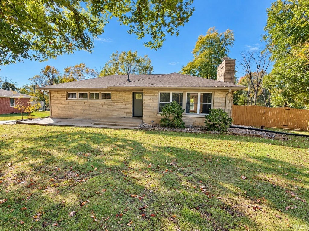 Photo of 13410 Woodland Lane, Evansville, IN 47725 (MLS # 202644063)