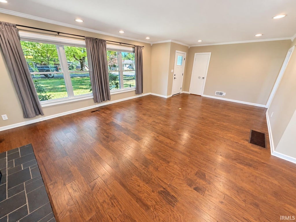 Photo of 13410 Woodland Lane, Evansville, IN 47725 (MLS # 202644063)