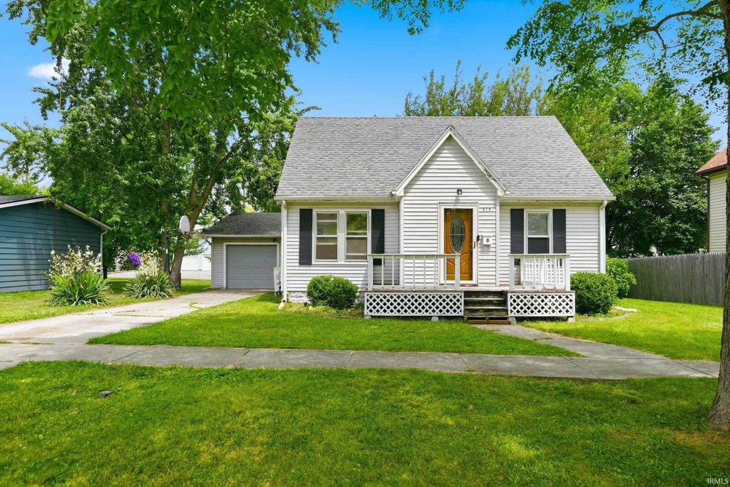 Photo of 315 W Oak Street, Butler, IN 46721 (MLS # 202626196)