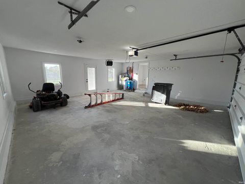 Tiny photo for 2417 N Calumet Street, Kokomo, IN 46901 (MLS # 202545302)