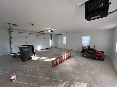 Tiny photo for 2417 N Calumet Street, Kokomo, IN 46901 (MLS # 202545302)