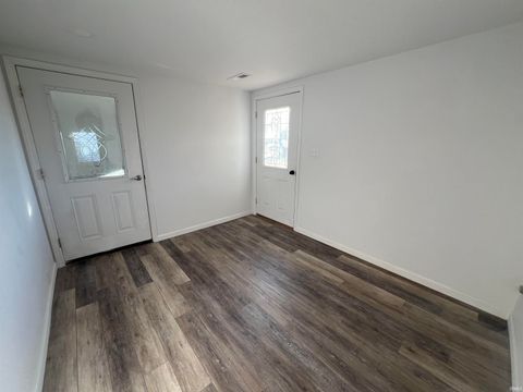 Tiny photo for 2417 N Calumet Street, Kokomo, IN 46901 (MLS # 202545302)