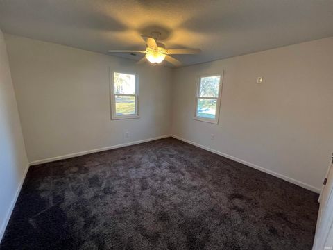 Tiny photo for 2417 N Calumet Street, Kokomo, IN 46901 (MLS # 202545302)