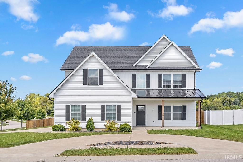 Photo of 603 E Harrison Court, Ellettsville, IN 47429 (MLS # 202635868)