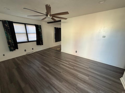 Tiny photo for 425 Riverview Street, Logansport, IN 46947 (MLS # 202643256)