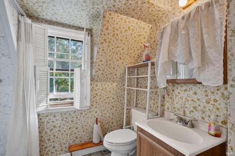 Tiny photo for 1211 S Evans Avenue, Evansville, IN 47713 (MLS # 202643820)
