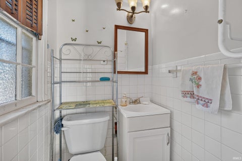 Tiny photo for 1211 S Evans Avenue, Evansville, IN 47713 (MLS # 202643820)