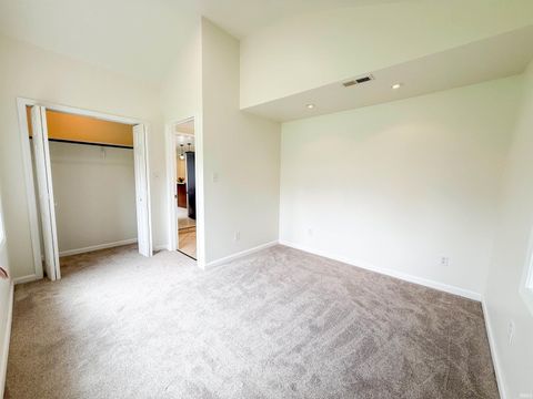 Tiny photo for 1719 Maplehurst Avenue, Mishawaka, IN 46545 (MLS # 202614387)