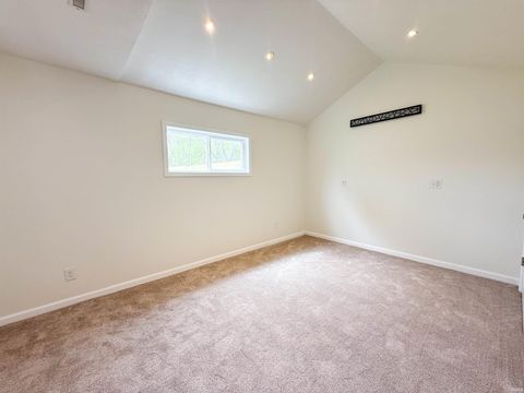 Tiny photo for 1719 Maplehurst Avenue, Mishawaka, IN 46545 (MLS # 202614387)