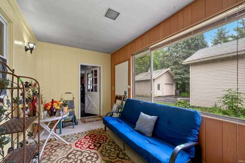 Tiny photo for 418 N 2nd Street, Decatur, IN 46733 (MLS # 202635287)
