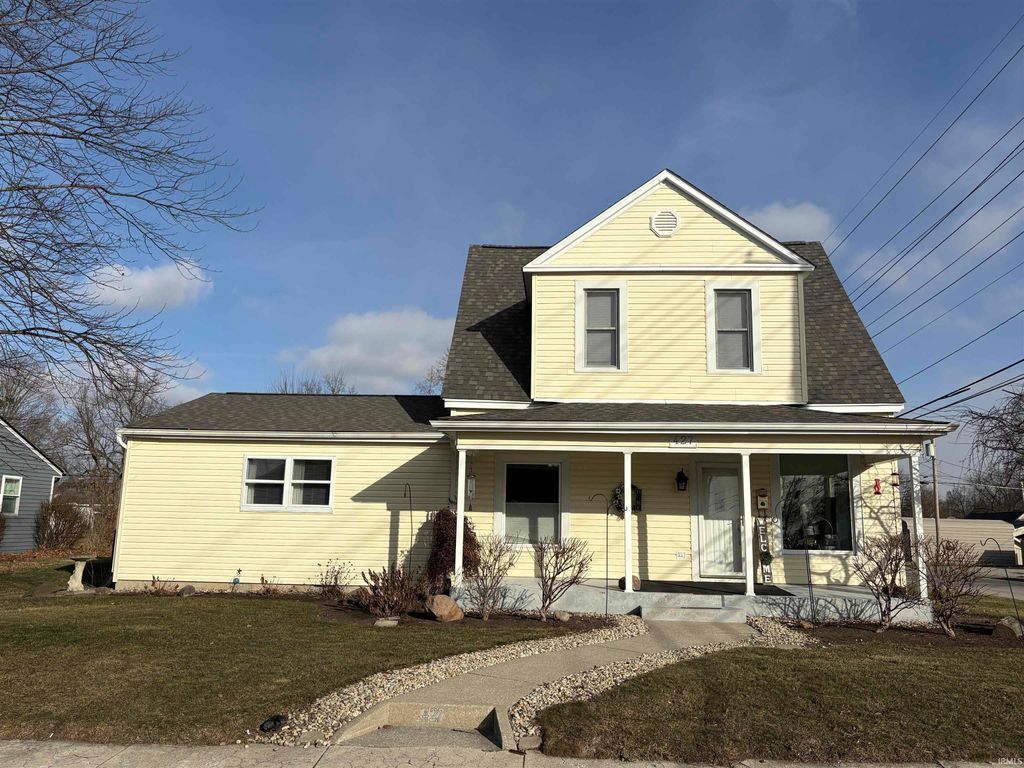 Photo of 427 E Central Avenue, Bluffton, IN 46714 (MLS # 202602486)