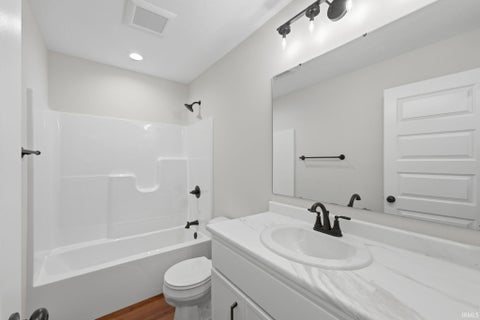 Tiny photo for 10945 Wild Iris Cove, Fort Wayne, IN 46818 (MLS # 202628581)