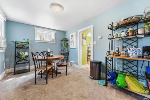 Tiny photo for 2189 Westbrook Drive, Fort Wayne, IN 46805 (MLS # 202637944)