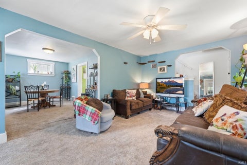 Tiny photo for 2189 Westbrook Drive, Fort Wayne, IN 46805 (MLS # 202637944)