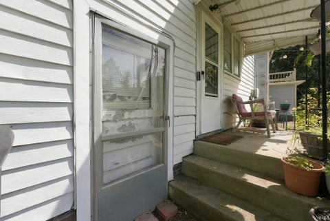 Tiny photo for 2189 Westbrook Drive, Fort Wayne, IN 46805 (MLS # 202637944)