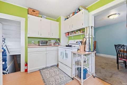 Tiny photo for 2189 Westbrook Drive, Fort Wayne, IN 46805 (MLS # 202637944)