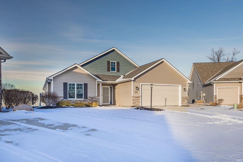 Photo of 11297 Belleharbour Cove, Fort Wayne, IN 46845 (MLS # 202602196)