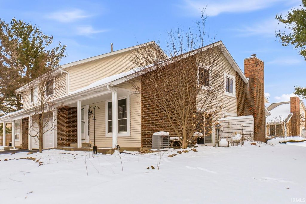 Photo of 18157 Windmill Court, South Bend, IN 46637 (MLS # 202606462)