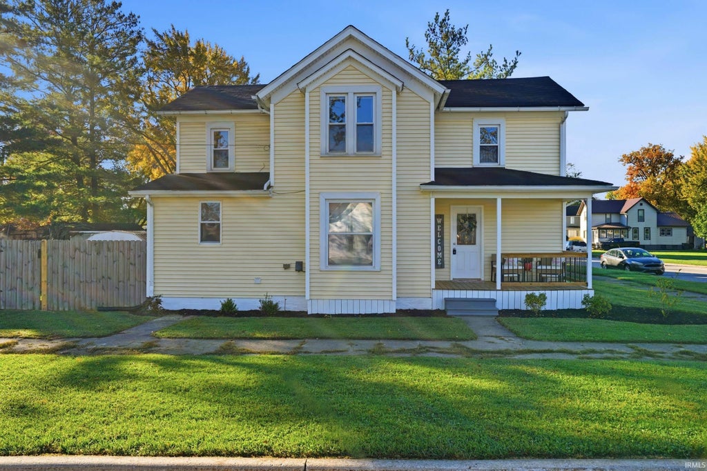 Photo of 315 W Edgerton Street, Garrett, IN 46738 (MLS # 202643404)