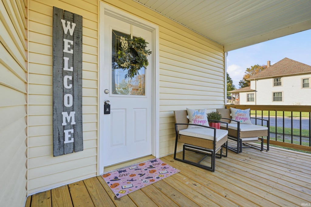Photo of 315 W Edgerton Street, Garrett, IN 46738 (MLS # 202643404)