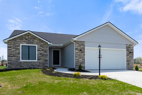 Photo of 602 Zion Hill Road, Ligonier, IN 46767 (MLS # 202547383)