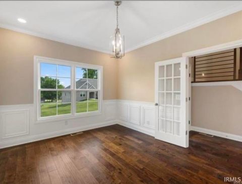 Tiny photo for 600 Whitetail Court, Evansville, IN 47711 (MLS # 202612769)