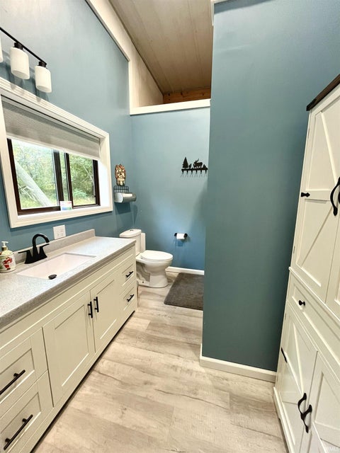 Tiny photo for 790 W 300 S, Bluffton, IN 46714 (MLS # 202642492)