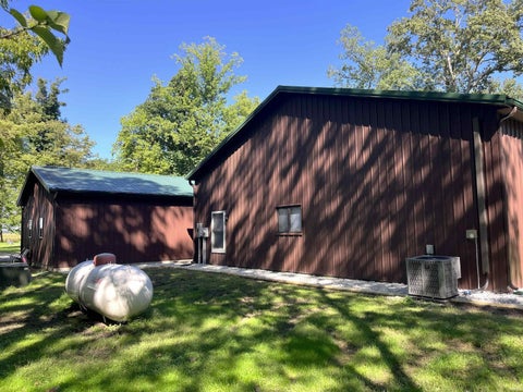 Tiny photo for 790 W 300 S, Bluffton, IN 46714 (MLS # 202642492)