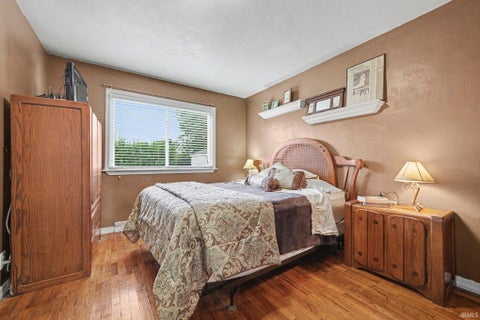 Tiny photo for 29927 State Road 4 Road, North Liberty, IN 46554 (MLS # 202637920)
