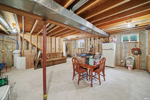 Tiny photo for 29927 State Road 4 Road, North Liberty, IN 46554 (MLS # 202637920)
